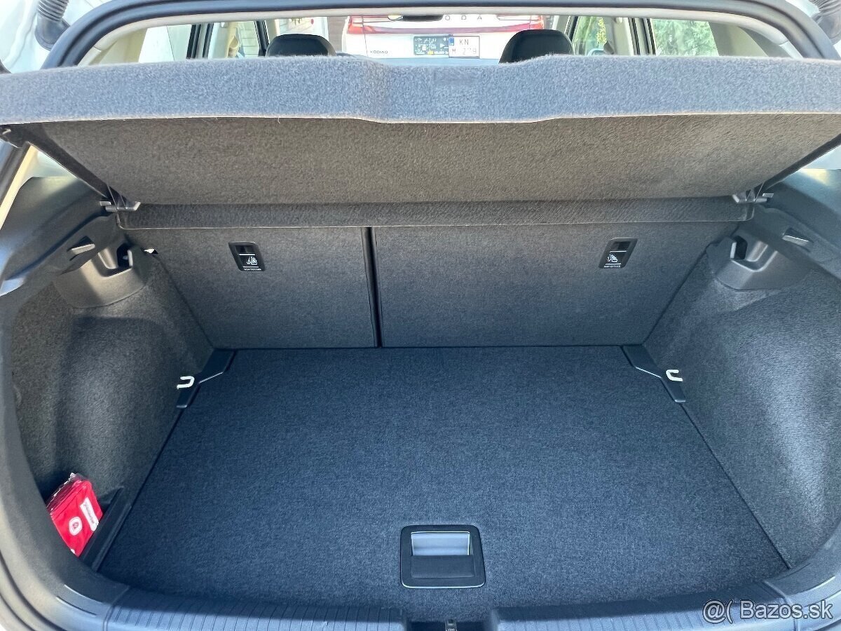 VOLKSWAGEN POLO 1.0 TSI 04/2023 28300 KM - 18