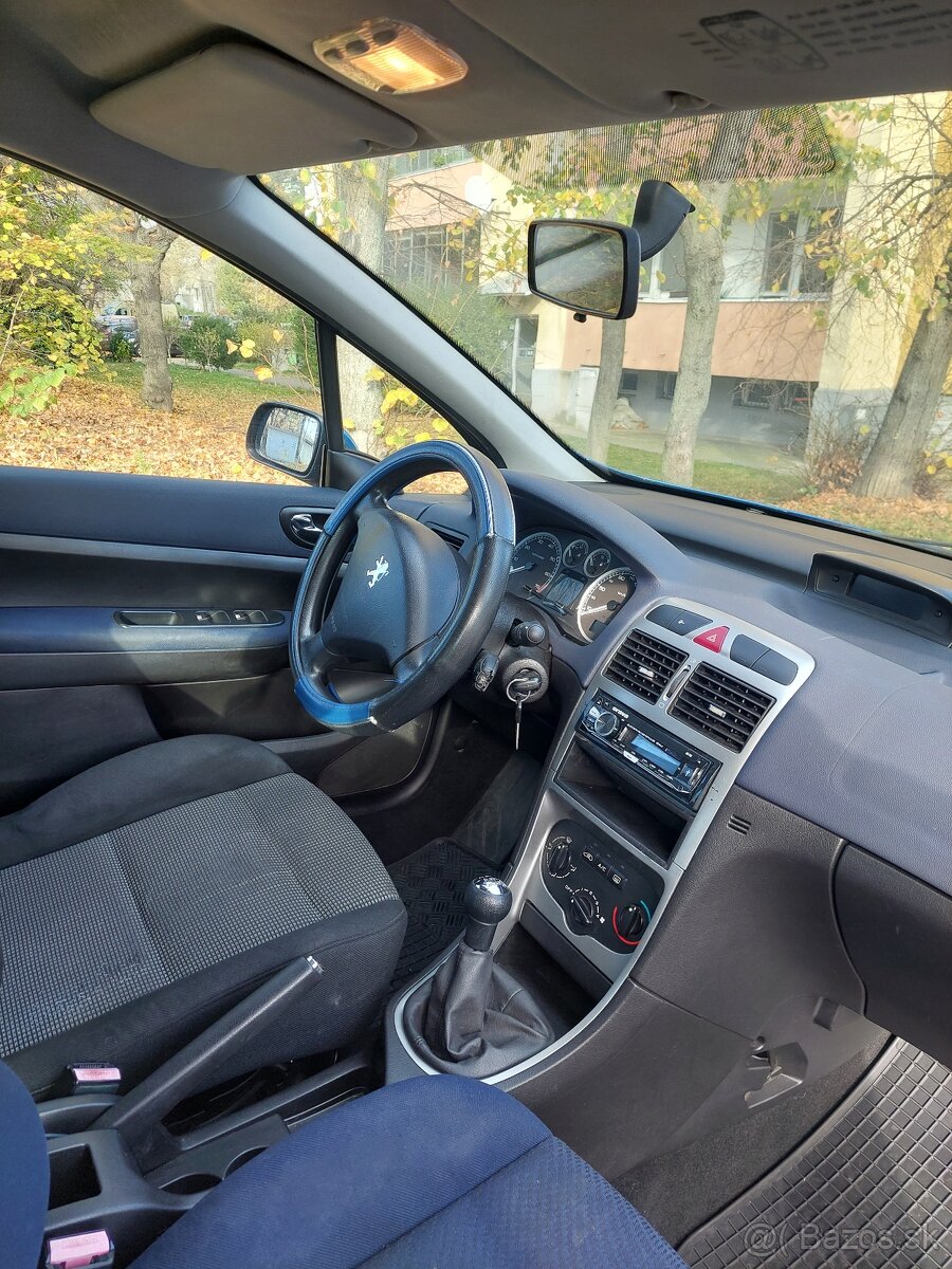 Peugeot 307 Break (kombi) - spoľahlivé auto - 18