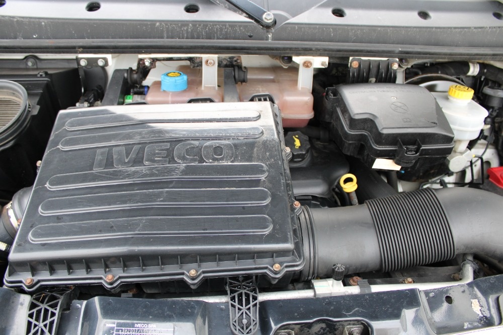 Iveco Daily, 35S160 2,3 Maxi+klima+Servisní vozidlo Iveco - 18