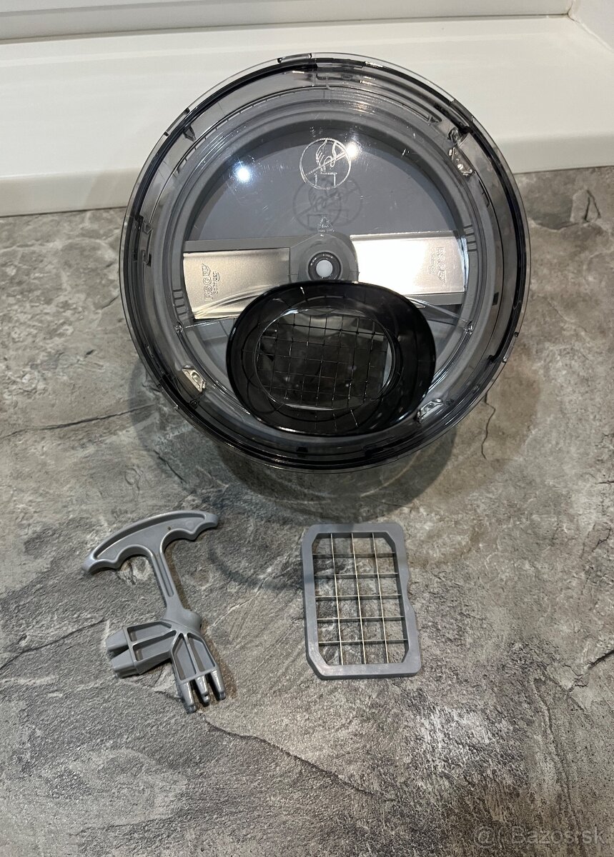 Nadstavec na krájanie kociek Bosch MUZ5CC2 na mum 5 a 2 - 18