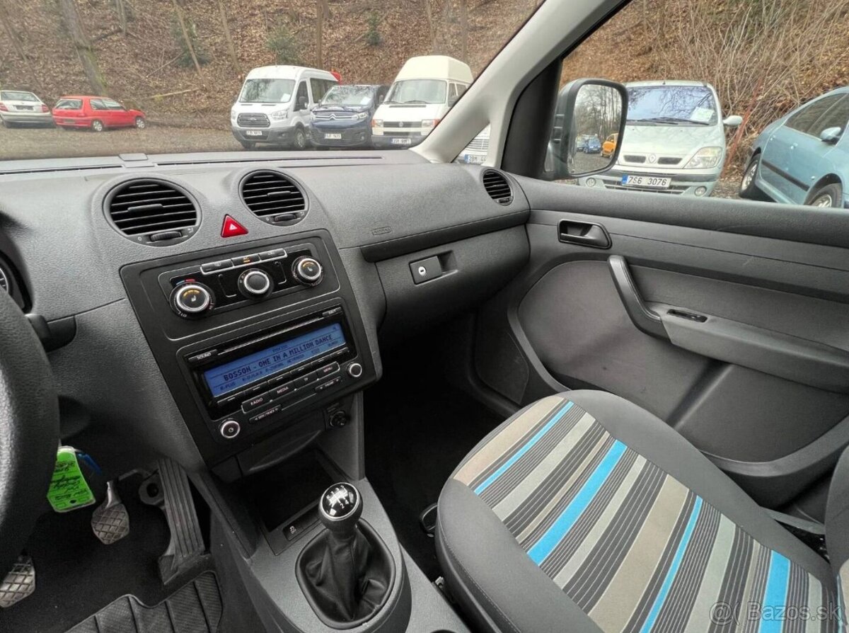 VW Caddy 1.2 TSI 77 kW 2x šoupačky 2011 klima serviska - 18