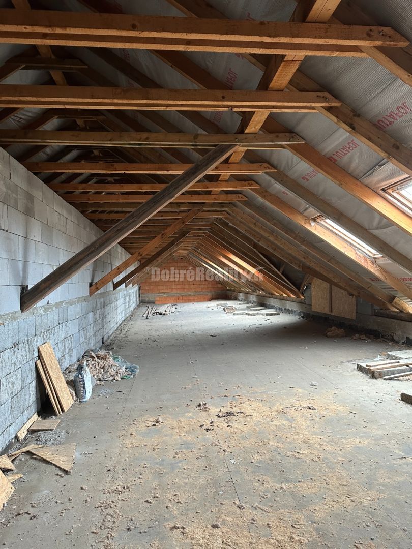 Dobré reality - Polyfunkčný objekt na predaj - 18