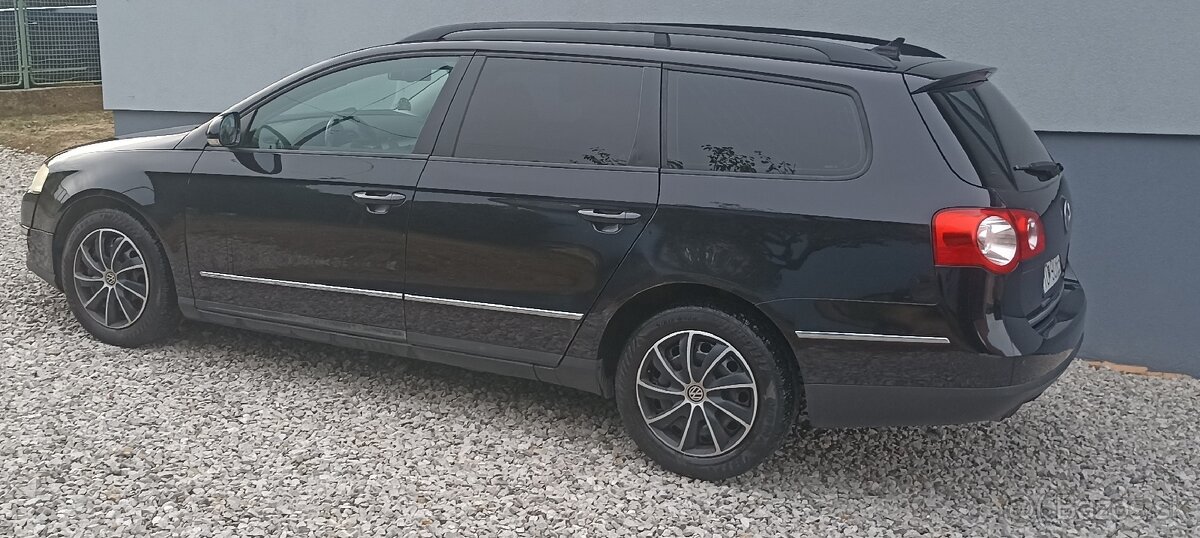 ZNIZENA CENA Volkswagen Passat B6 2.0 TDI 103kW DSG - 18