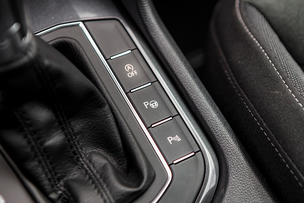 Volkswagen Tiguan Highline 2.0TSI 132kW DSG7 4Motion 08/2016 - 18