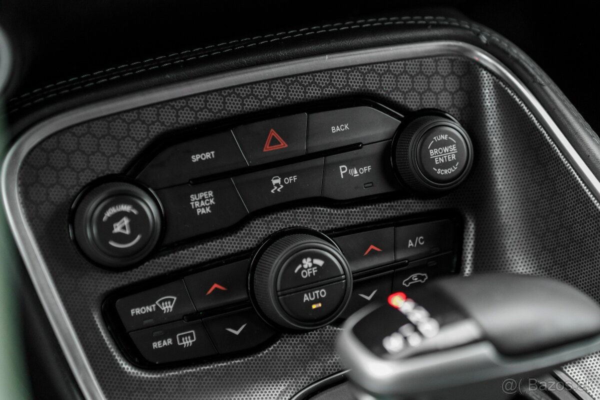 Predam Dodge challenger shaker 6.4hemi 362kw r.v.2015 - 18