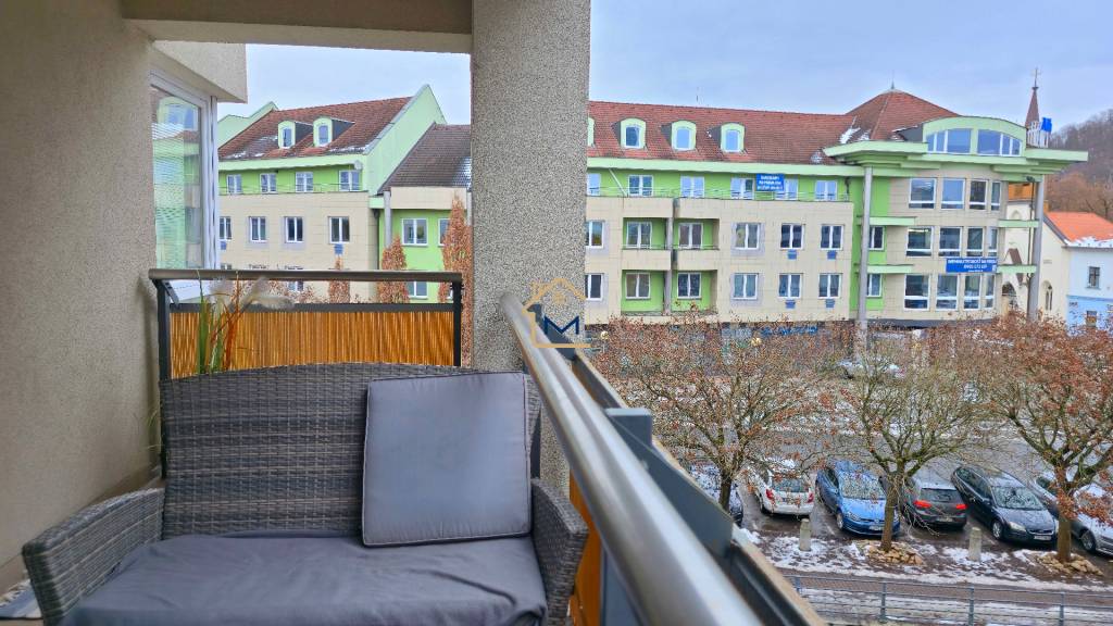 NADŠTANDARDNÝ 3 IZBOVÝ BYT PRI HISTORICKOM CENTRE BANSKÁ BYS - 18