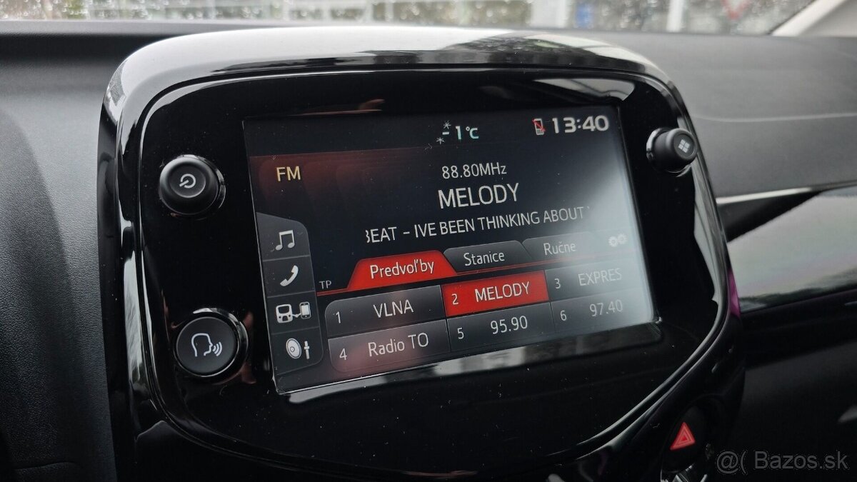 Toyota Aygo 1.0 VVT-i x-cite + connectivity - 18