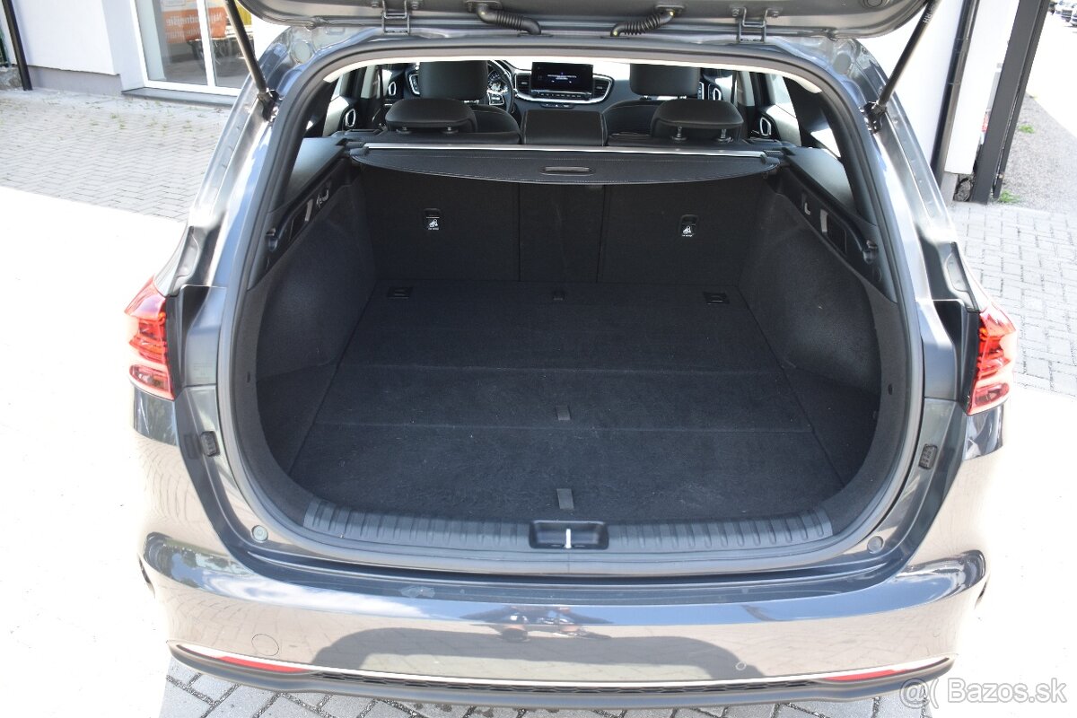 Kia Ceed SW 1.6 CRDi MHEV Gold - Odpočet DPH - 18