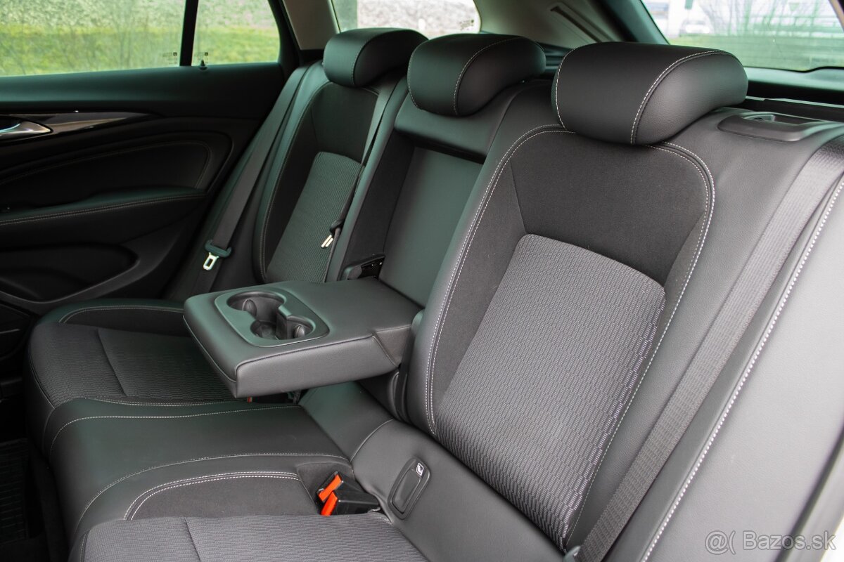 Opel Insignia 1.5 Turbo benzín automat - 18