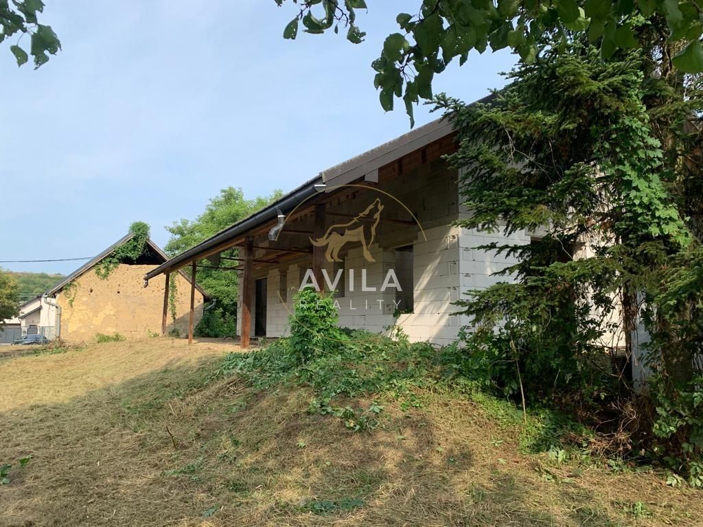 PREDANÉ: holodom s pozemkom 1000m2 v krásnej prírode - Čelár - 18