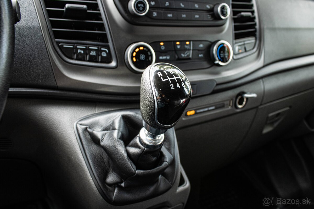 Ford Transit Custom 79kW M6, 9miest, 1. majiteľ, Nelakované - 18