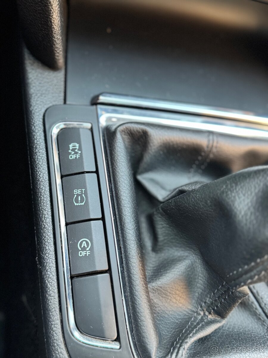 Škoda Superb Combi Facelift 2015, 2.0 TDI 6-st. manual - 18