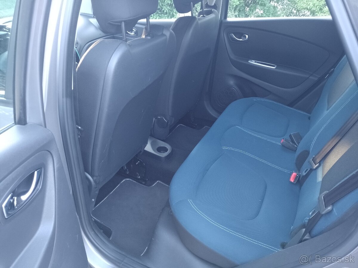 Predám Renault Captur 0.9 tce,rv:2016 - 18