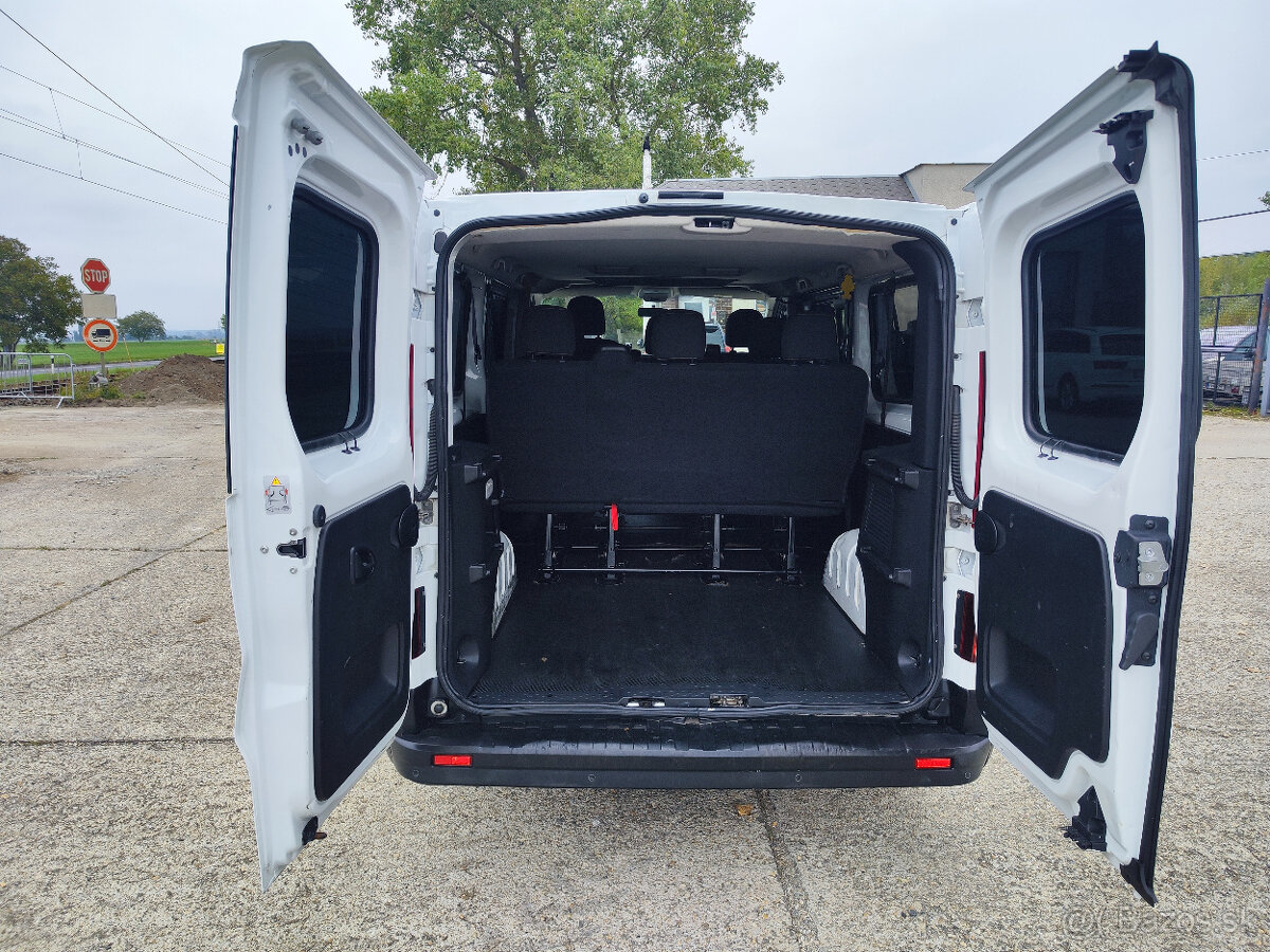 Renault Trafic SpaceClass 1.6 dCi 145 L2H1 - 18