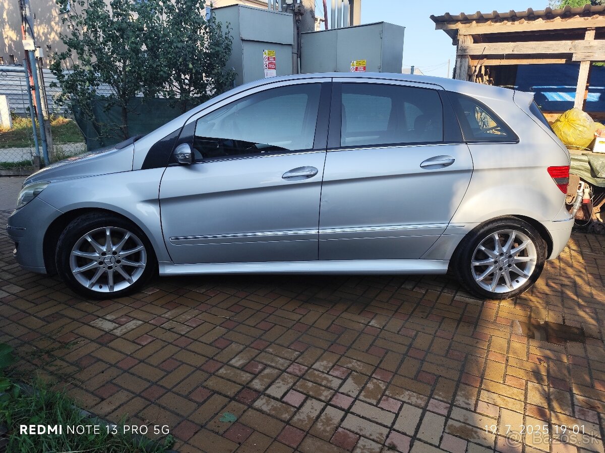 Predám Mercedes B200 r.v.2006 - 18