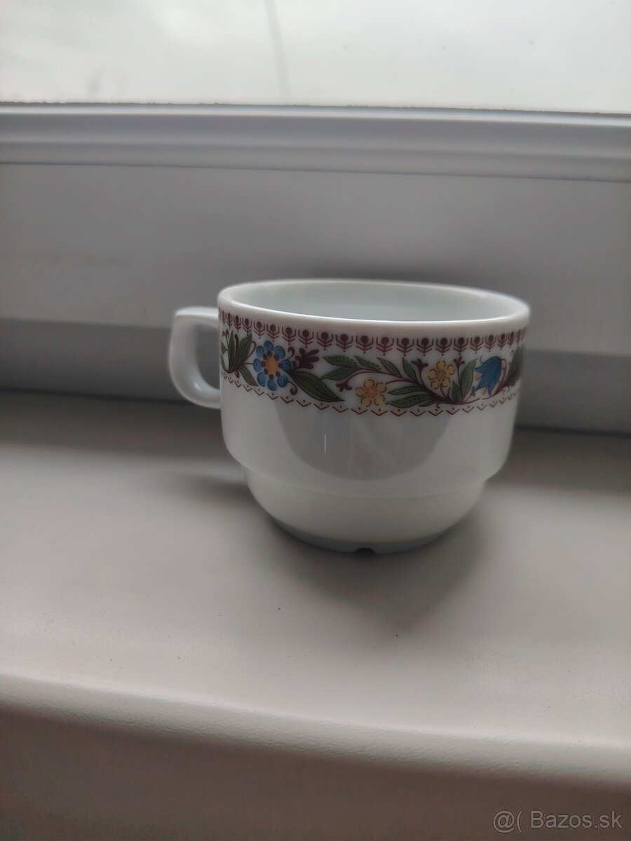 Taniere šalky a iné - 18