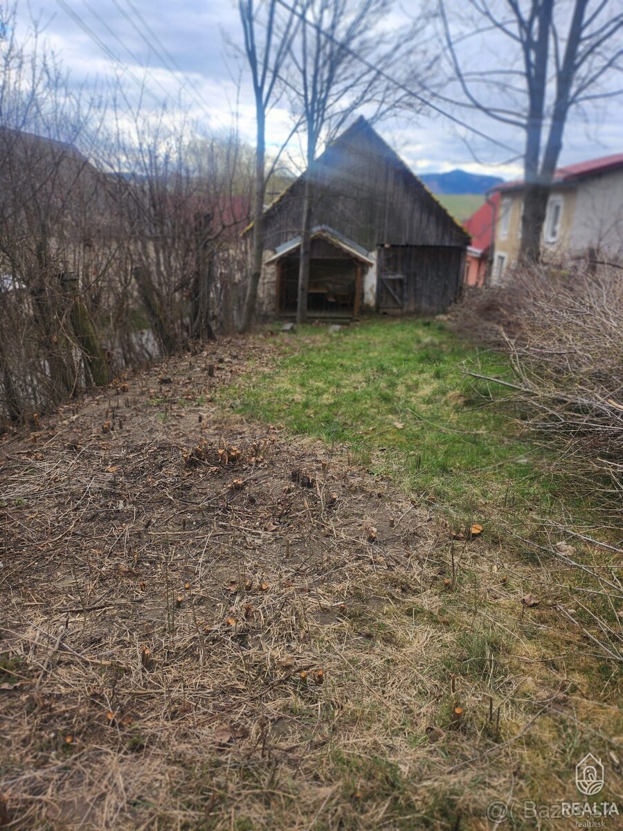Rodinný dom v centre obce Štrba - 18