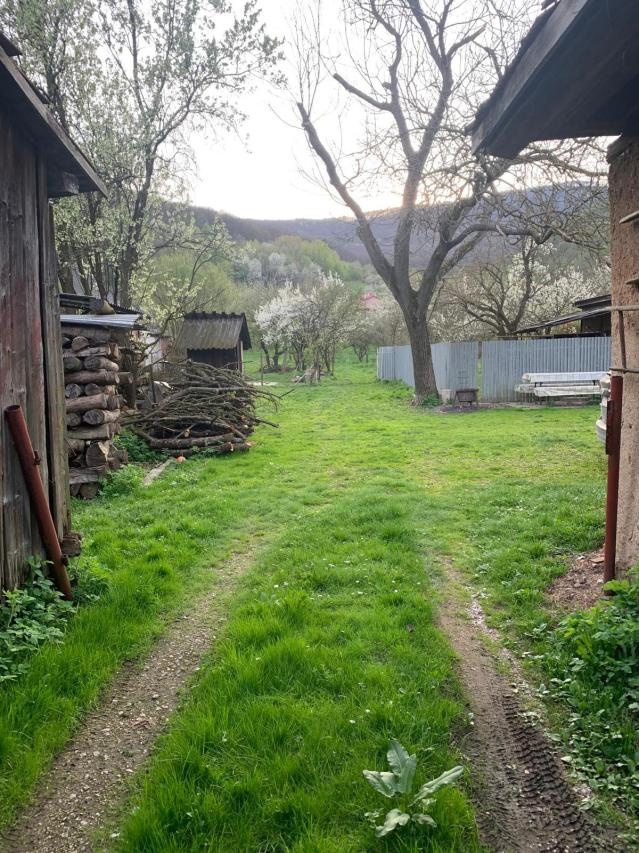 Na predaj dva rodinné domy v Rožňave, m.č. Nadabula - 18
