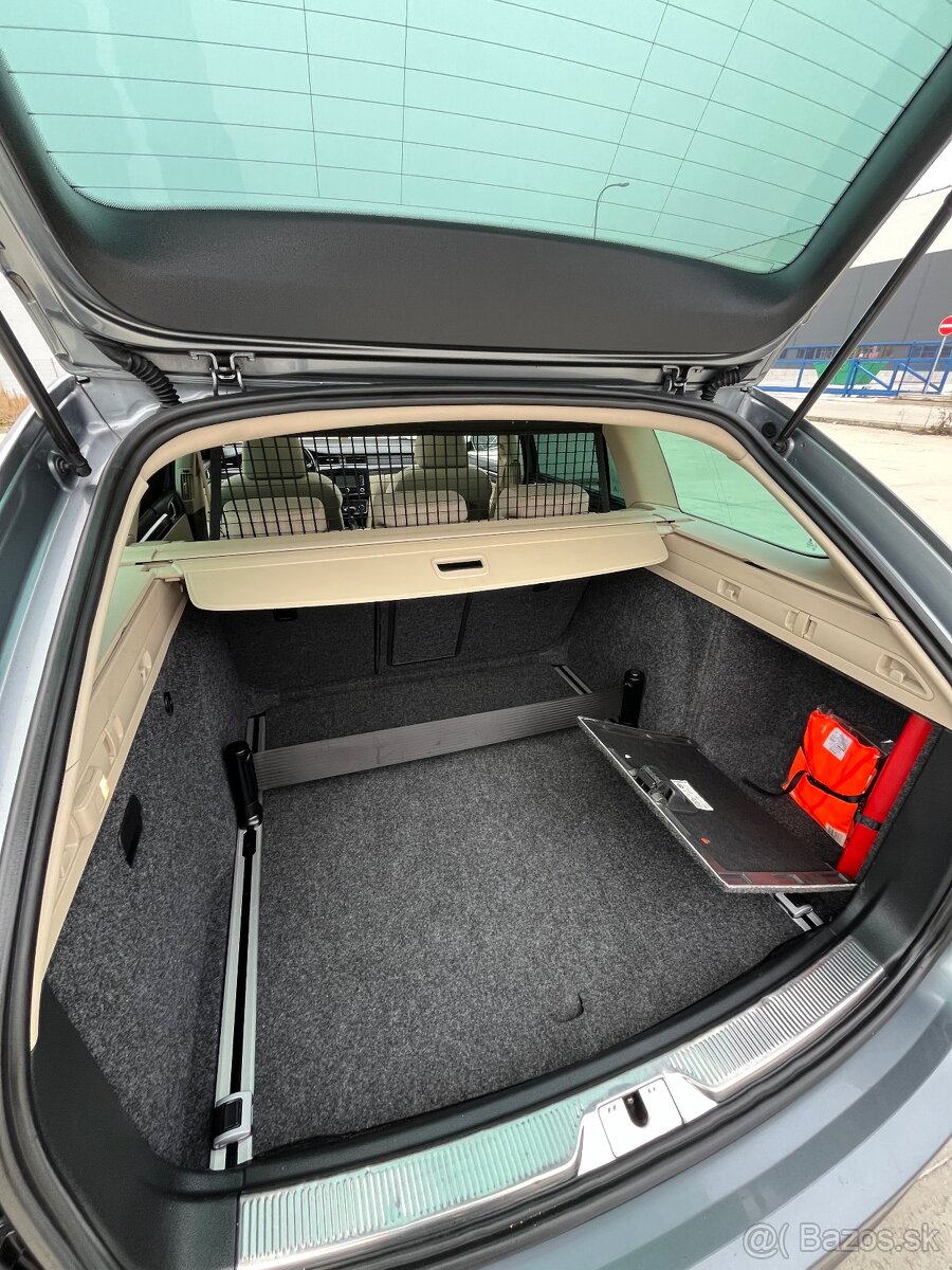 Škoda Superb II Combi 2.0TDI Panorama,Navi - 18