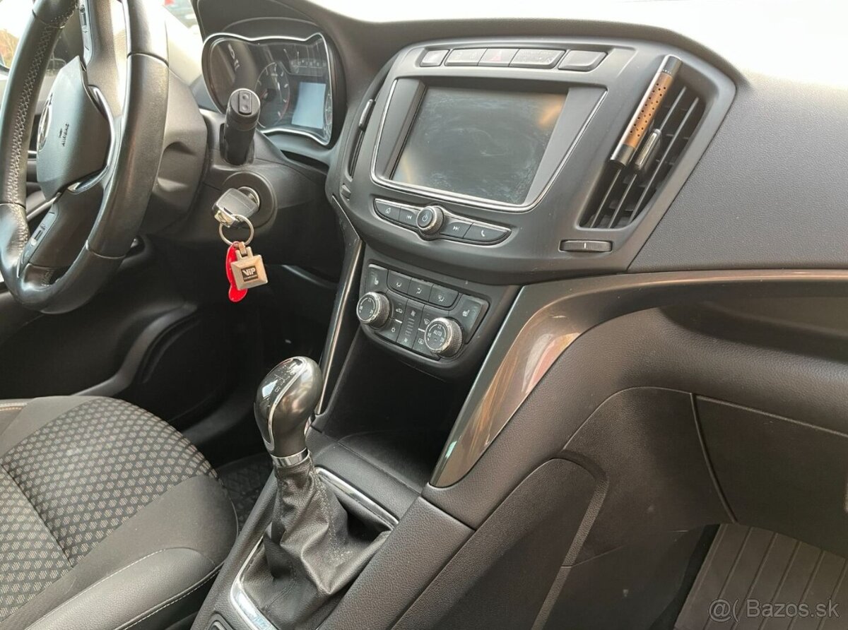 Opel Zafira Tourer 1.4 benzín + LPG - 18