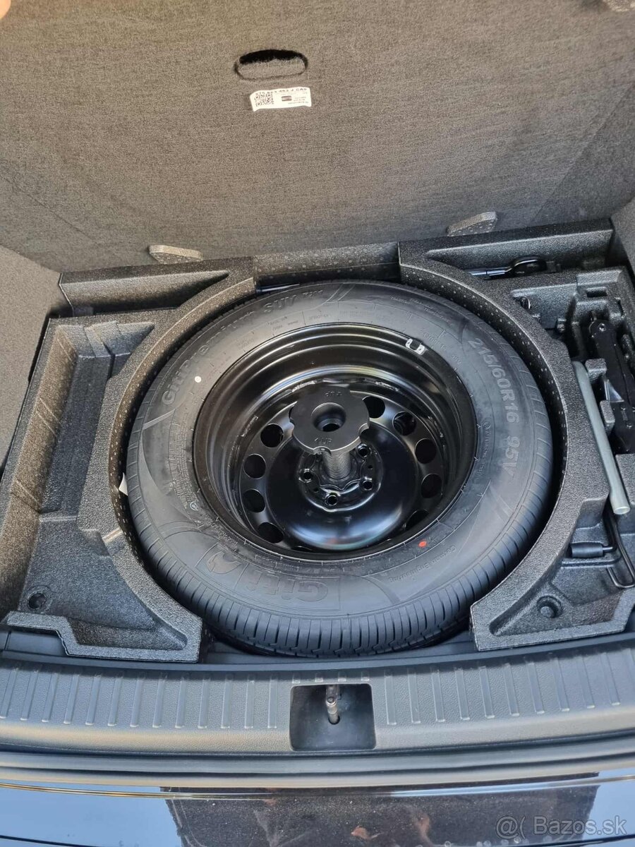 Škoda Karoq Tour 2.0 TDI DSG panorama - 18