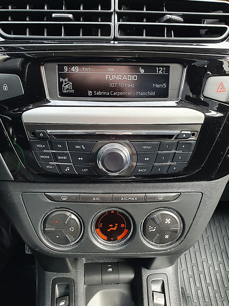 Peugeot 301 1.2 PureTech Allure - 18