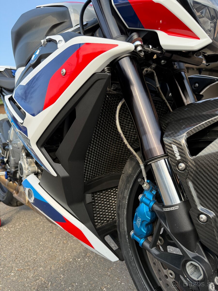 Bmw M1000r - 18