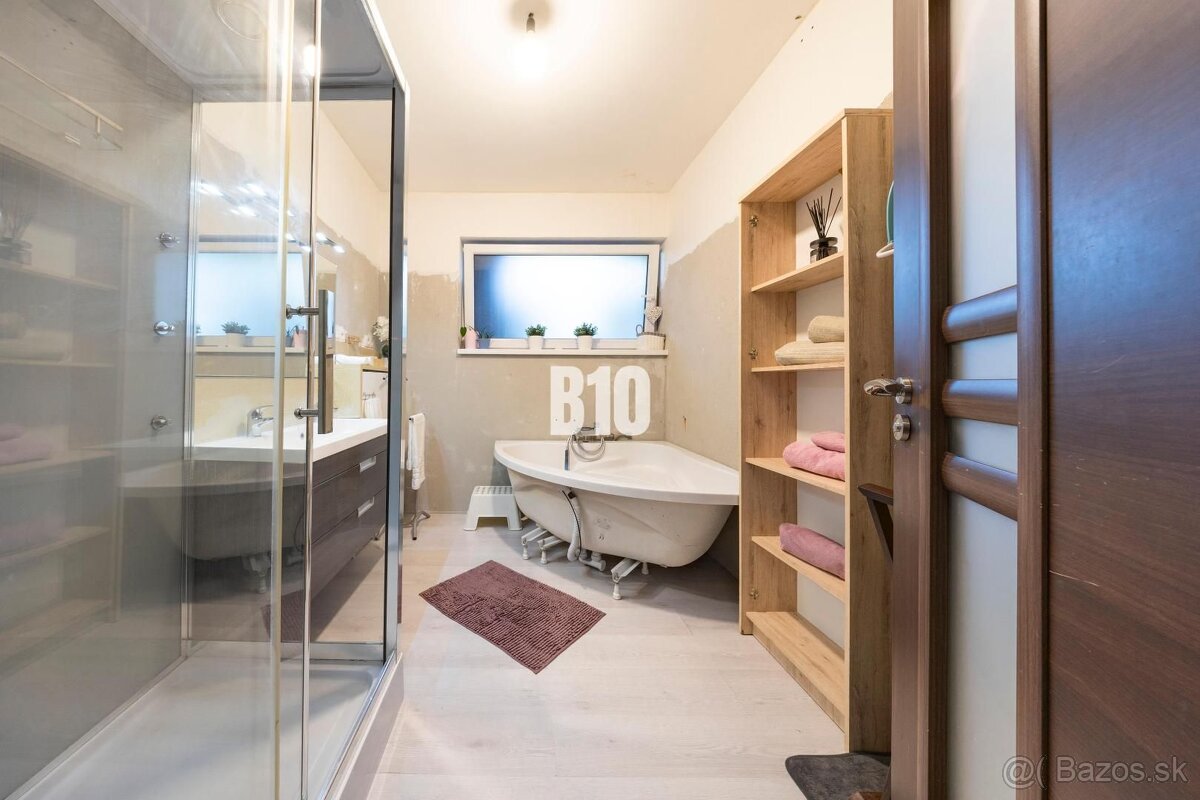 Tri Vody - 4-izbový rodinný dom s bazénom I Bazalková ulica - 18