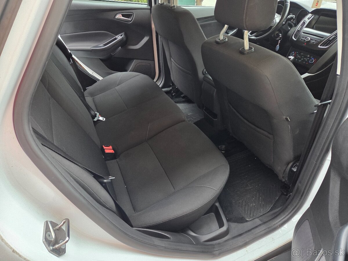 Ford Focus 1.0 ecoboost 2018 - 18