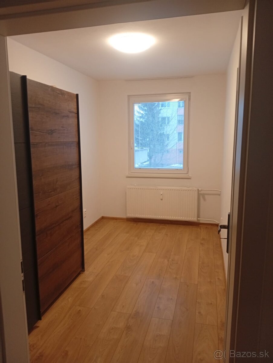 Prenájom 3 izboveho bytu v Ilave - 18