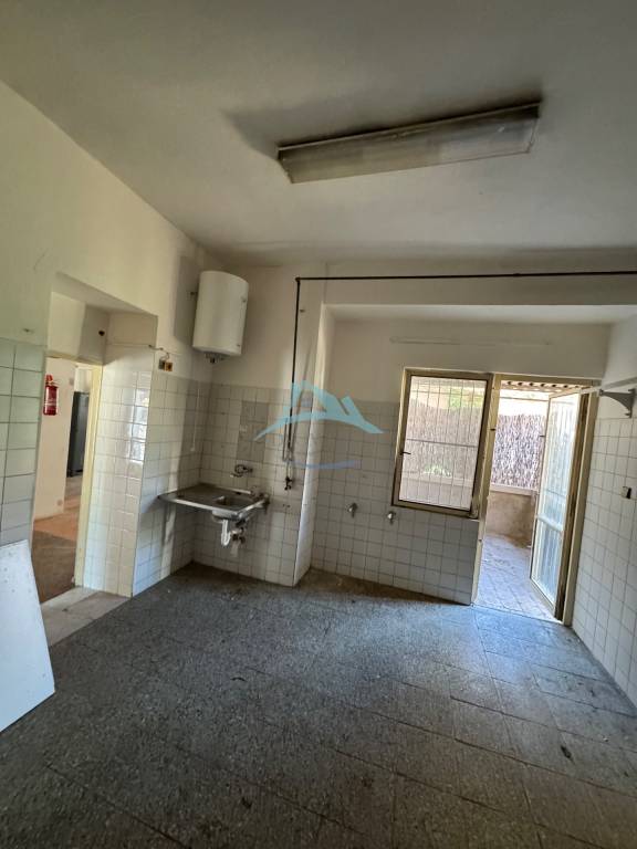 Obchodné priestory na predaj centrum mesta Šahy - 18