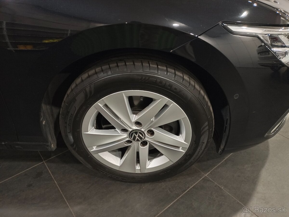 VW Golf 8 Variant 2.0TDI 110kW DSG Weba. - záruka Autodraft - 18