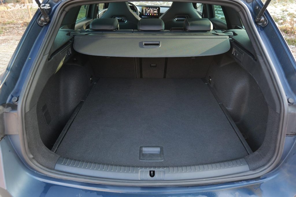 Cupra Leon, 228 kW 4Drive Pano Kůže DCC - 18