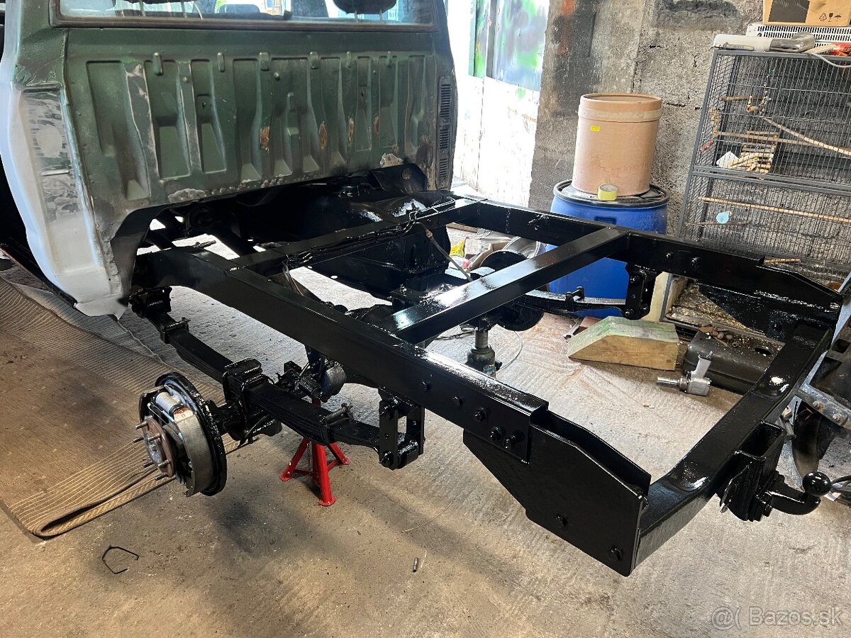 Nissan navara D22 2.5 TD - 18