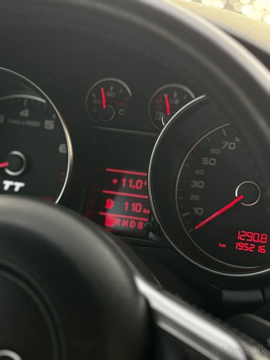 Audi TT Coupé 3.2 quattro DSG - 18