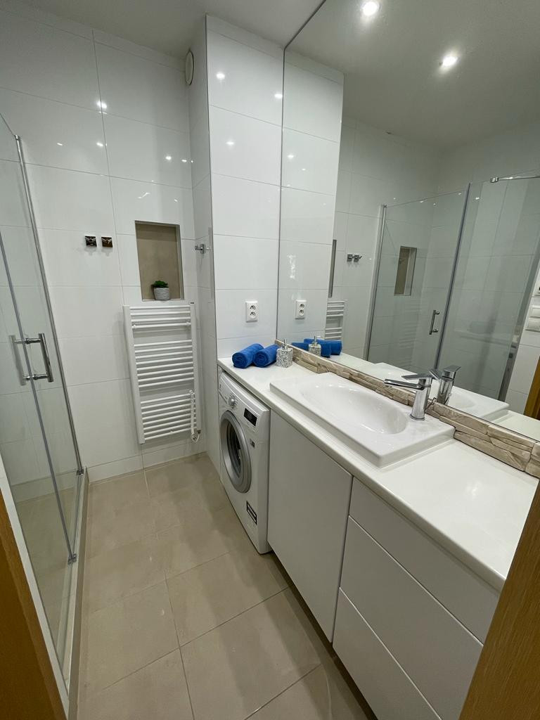 Krásny tichý 2-izb. byt 63m2 + balkón, BEZ PROVÍZIE - 18