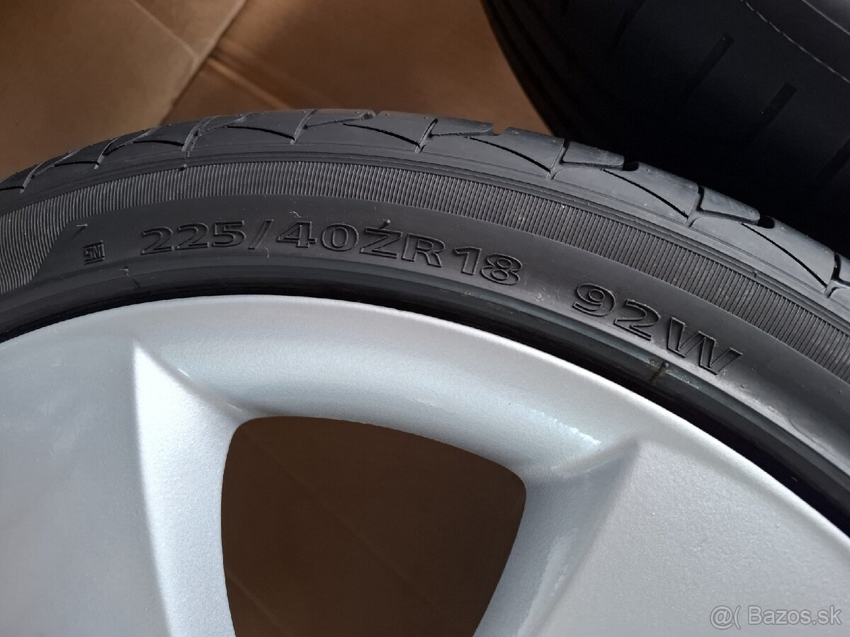 disky LUNA 18" + pneu Superb 2 - 18