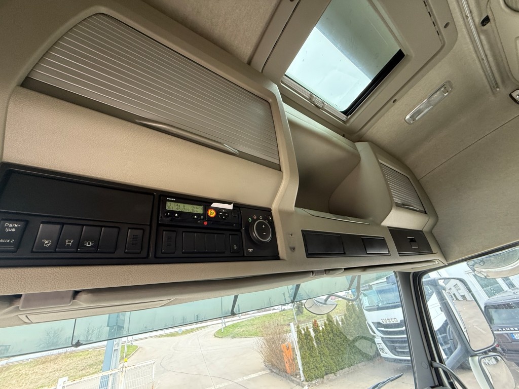 VOLVO FM 500 / 8x4 tridem/ 2015/ sklápač S1 - 18