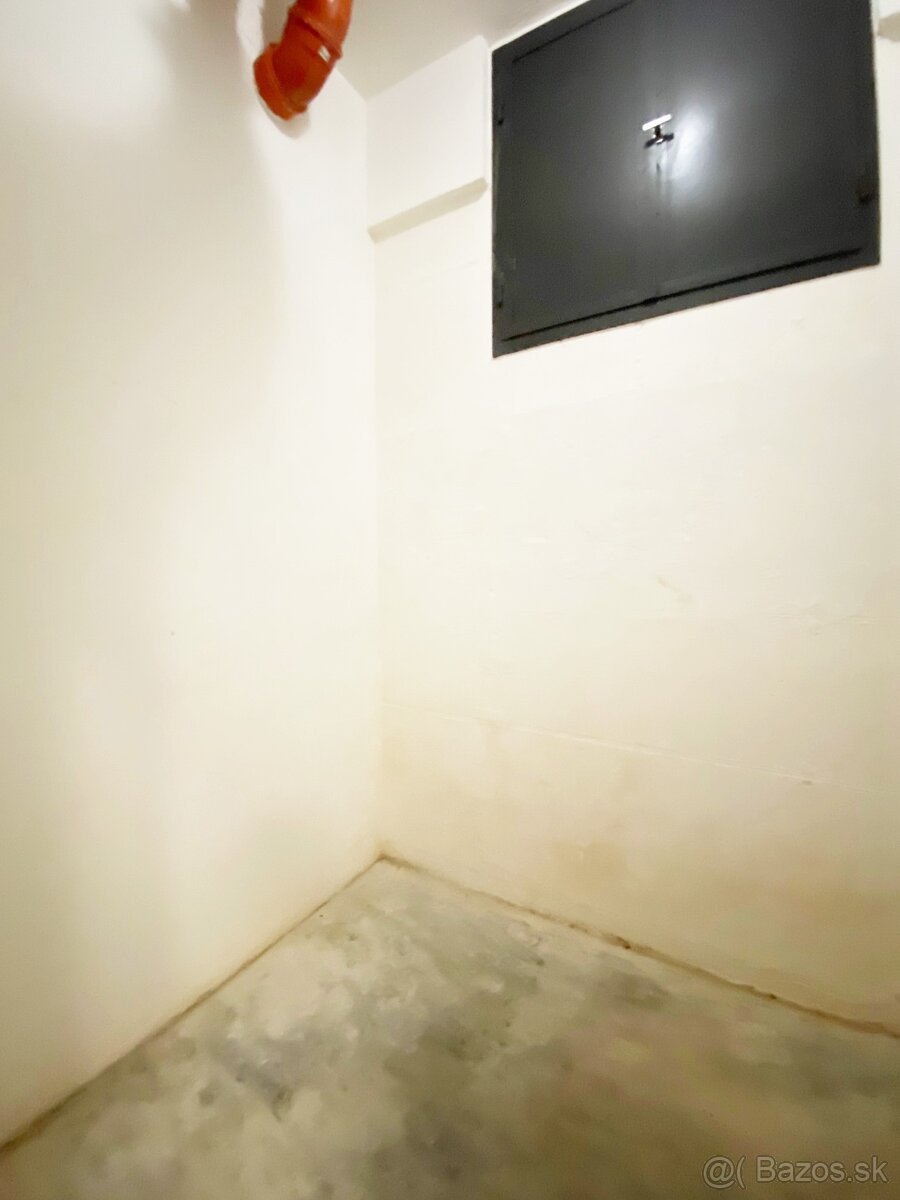 3i. byt 82m, 1x GP, rezidencia KOLÍSKY, ul. Ota Holúska, ZB - 18