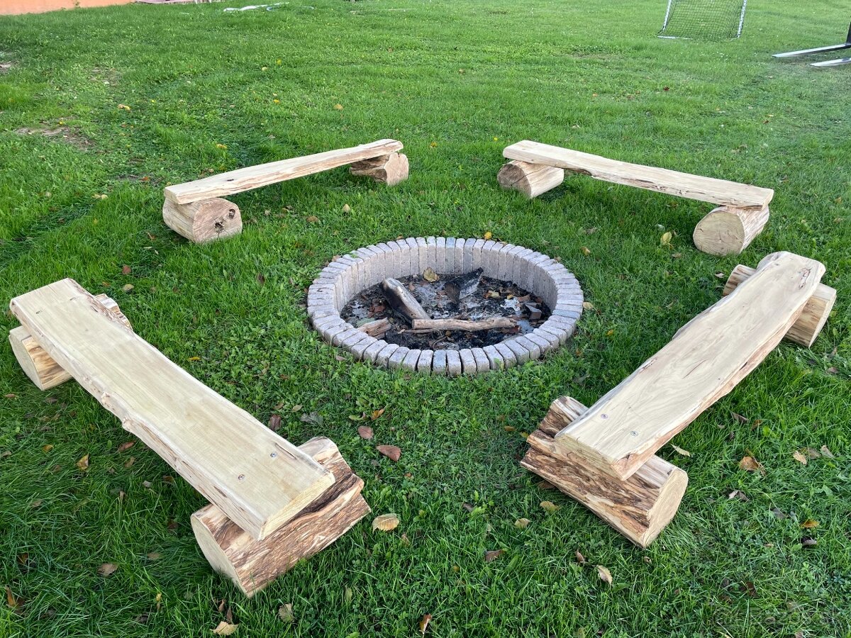 Agátové koly,stĺpy,žrde. Doprava od 25,- Eur- celá SR - 18