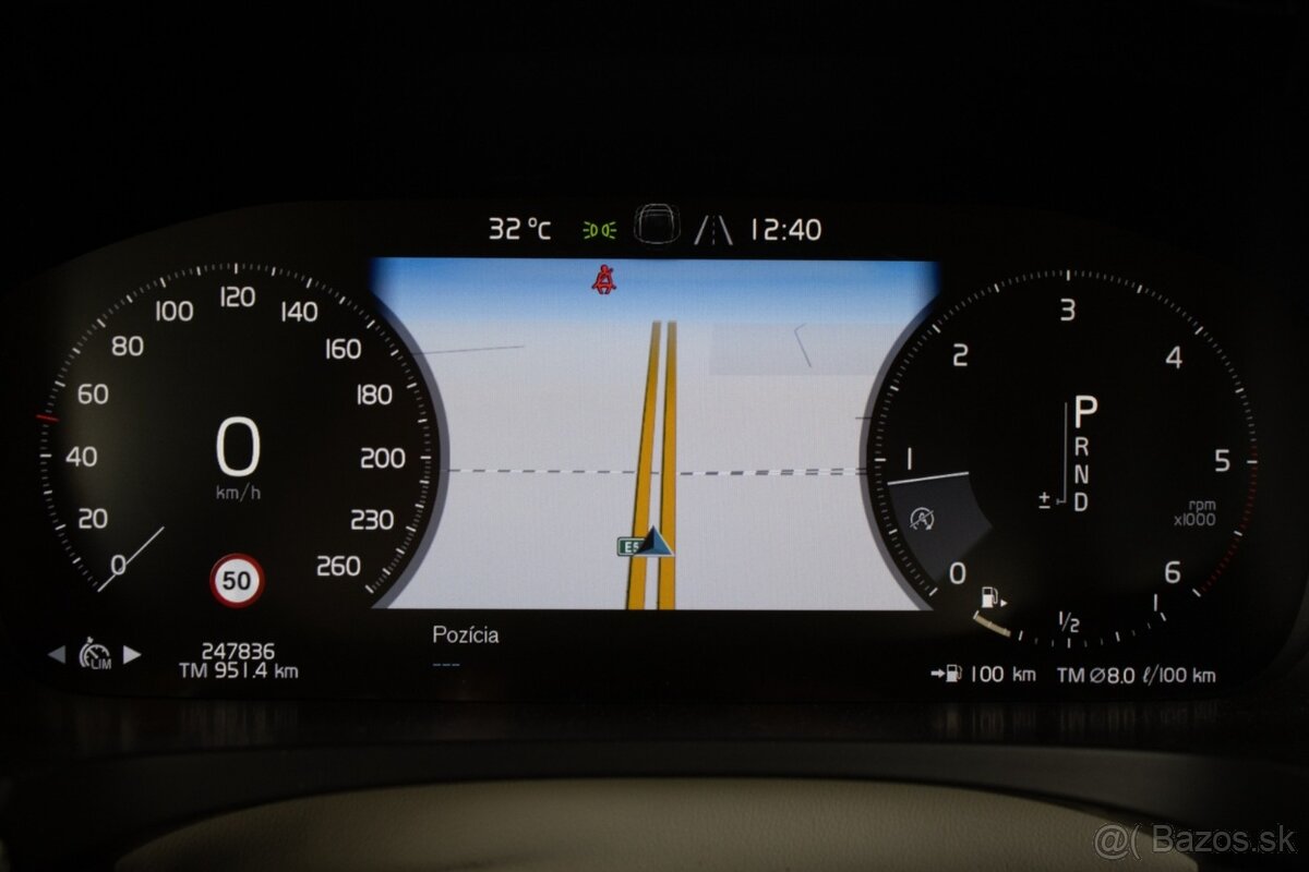 Volvo V90 D4 Inscription D4 - TOP výbava - 18