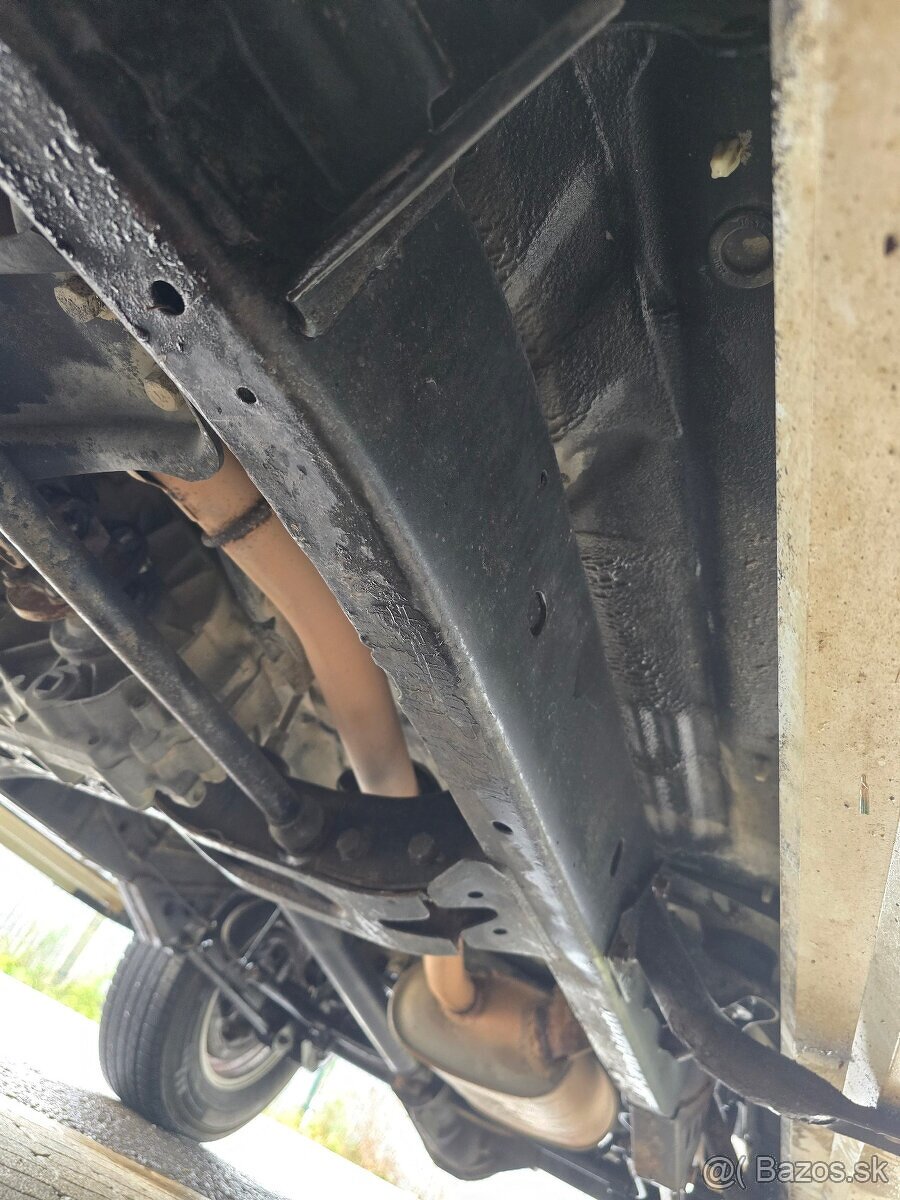 Nissan Terrano 2.7 92KW // BEZ KOROZIE // dovoz Taliansko - 18