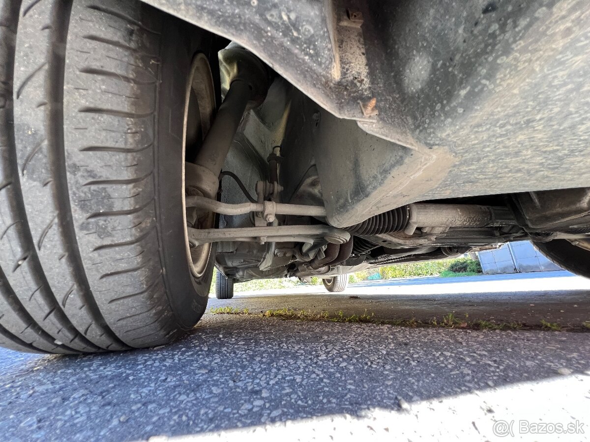 BMW E30 Touring 318i (1990) – Alpinweiss – originálny stav - 18