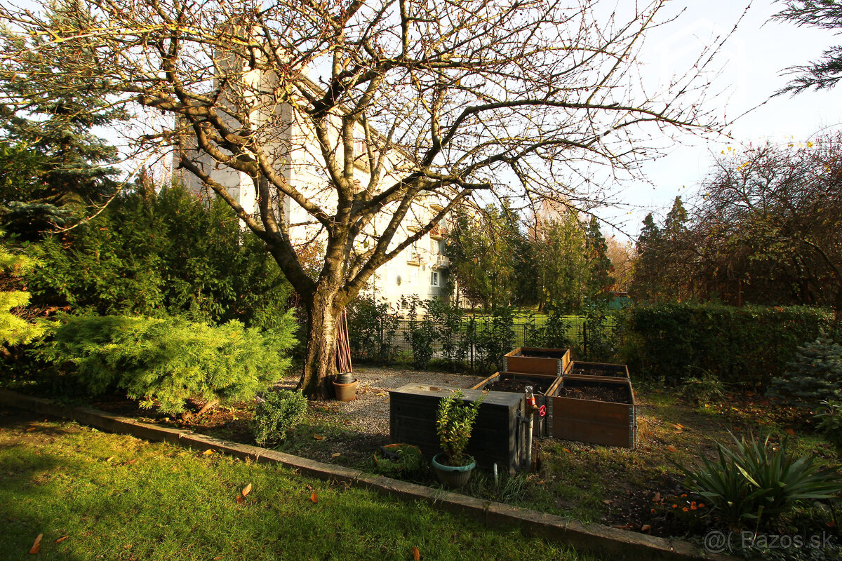 Na predaj 3 izbový byt, kompletne zrekonštruovaný, samostatn - 18