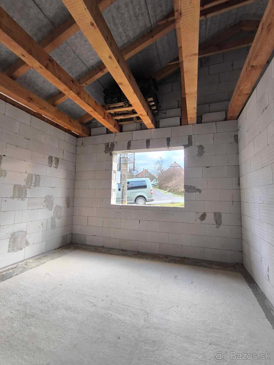 ‼️REZERVOVANÉ‼️ ROZOSTAVANÝ DOM, PREDAJ - VEĽKÉ KRŠTEŇANY‼️ - 18