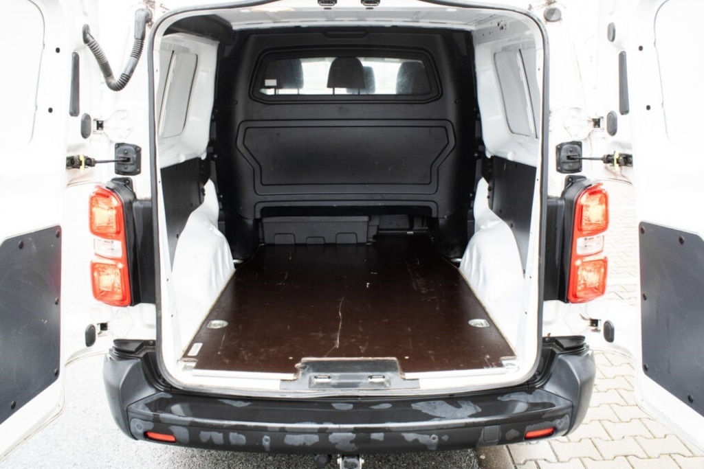 Toyota Proace 2.0 D-4D, 106kW (2022) - 18