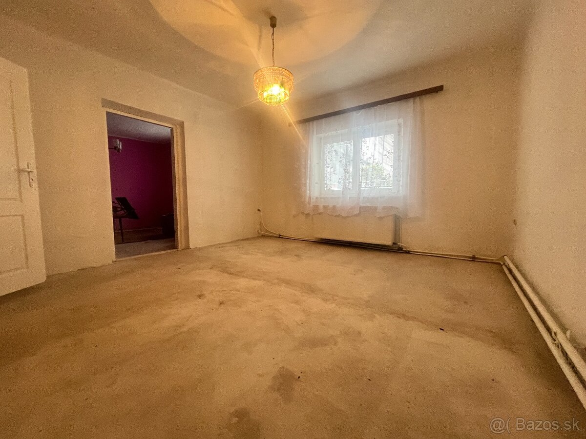 Rodinný dom s veľkým pozemkom - Košická Nová Ves - 18