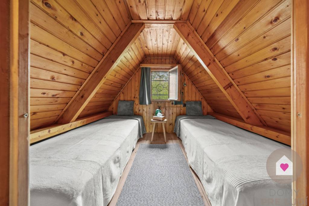 LÁB - PIESKOVŇA - 3 podlažná chata 2 min chôdze od jazera - 18