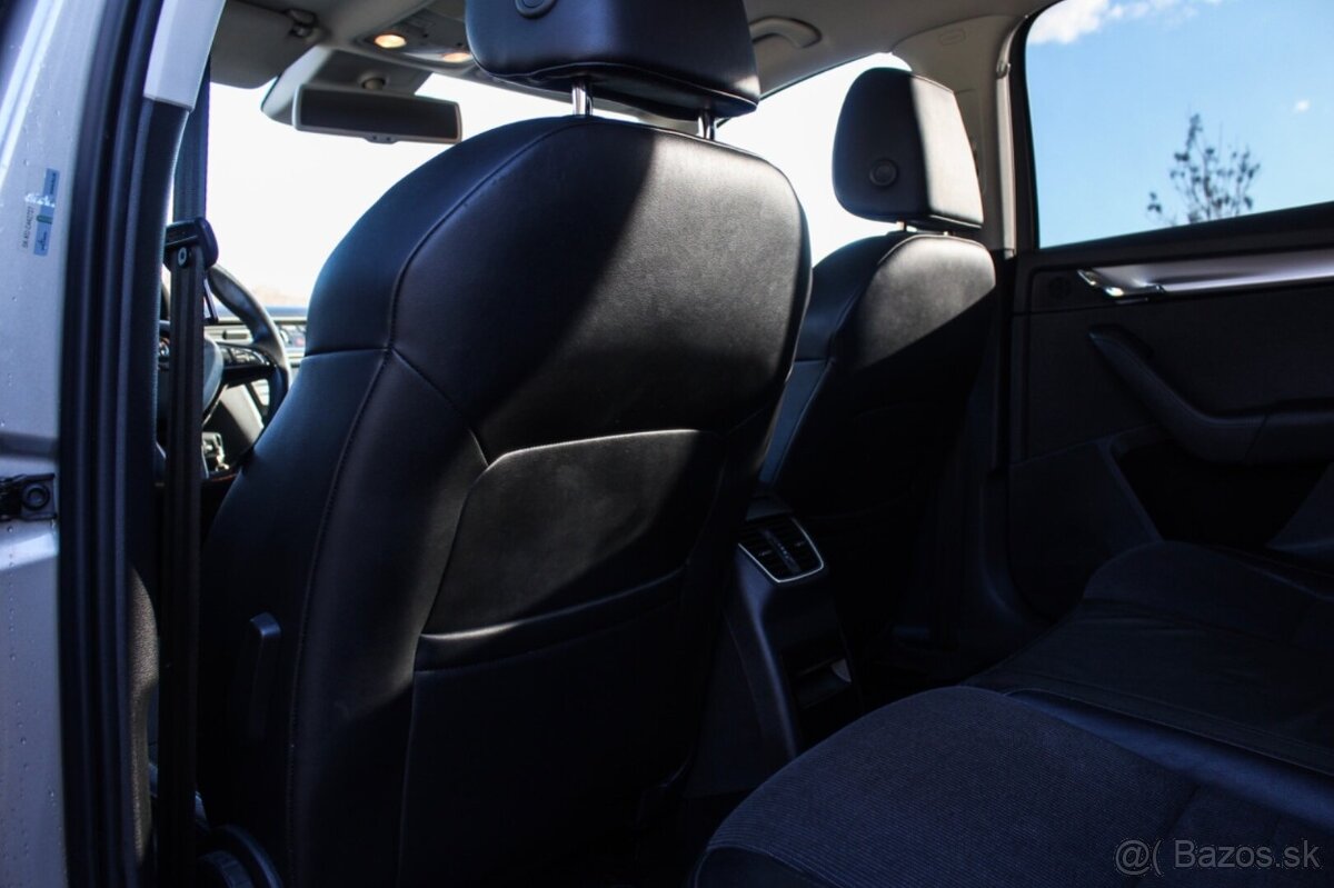 Škoda Octavia Combi 2.0 TDI Ambition DSG - 18