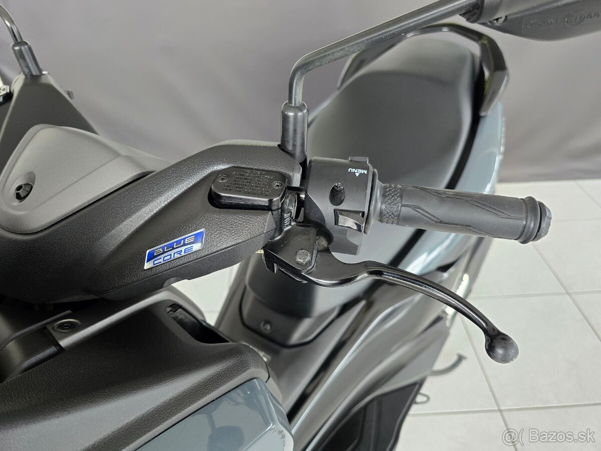 Yamaha N-Max 125 Slovak - 18